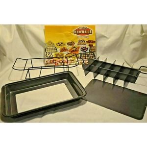 Perfect Brownie Pan Set Bake, Slice, & Serve